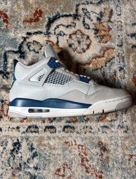 Air Jordan 4 Retro Industrial Blue
