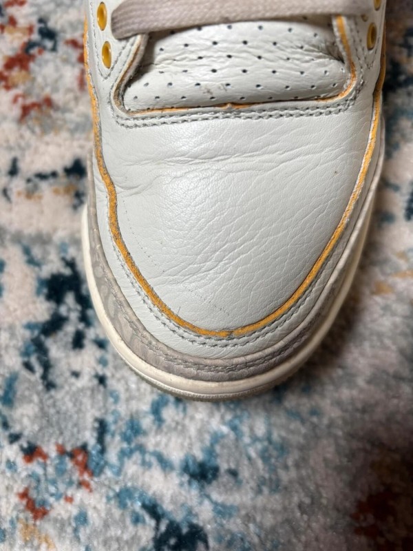 Air Jordan 3 Retro J Balvin 2