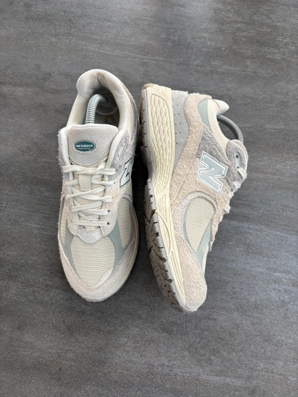 New balance 2002r - taille 40 2