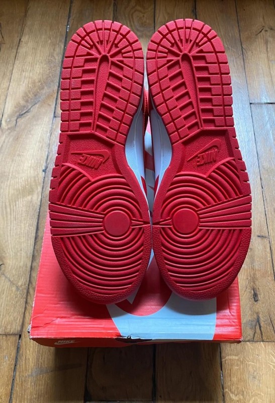 Nike dunk high championship university red DD1399-106 2