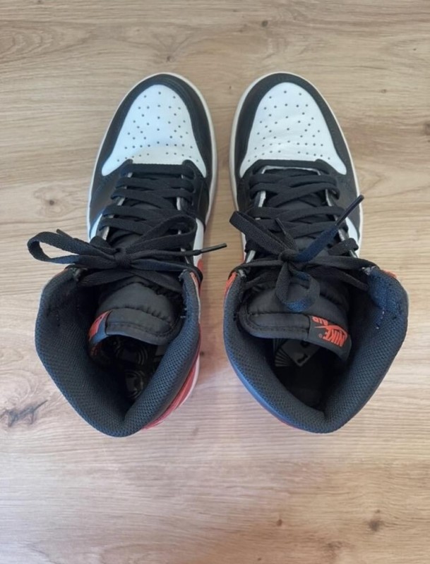 Jordan 1 Retro Track Red Taille 42 2