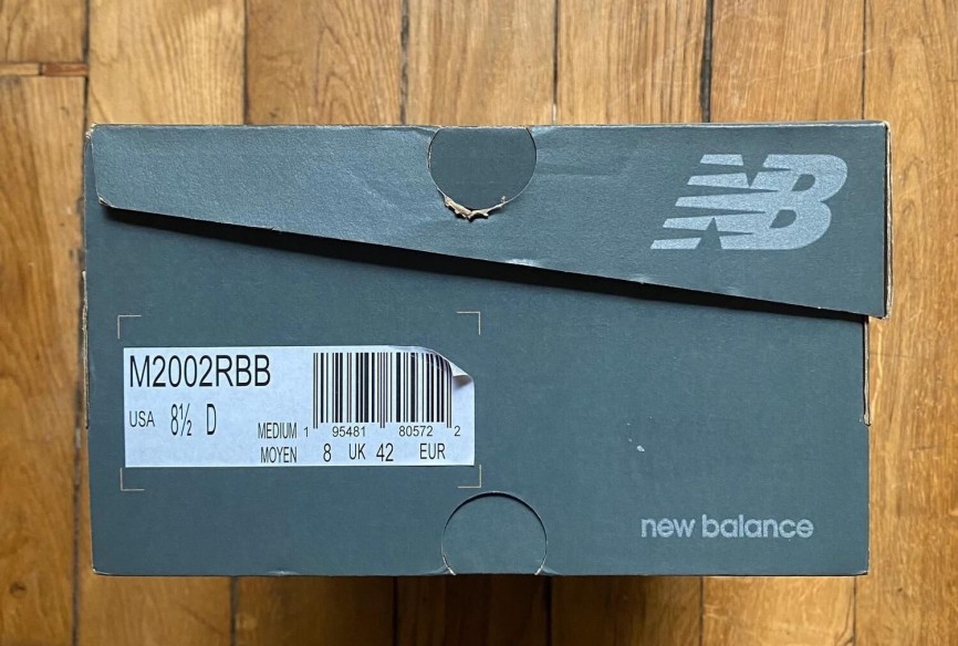 New balance 2002r the basement green moss M2002RBB