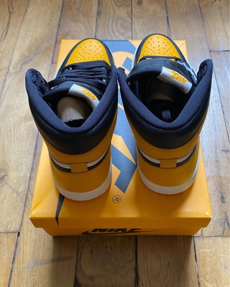 Jordan 1 high retro OG taxi yellow 555088-711