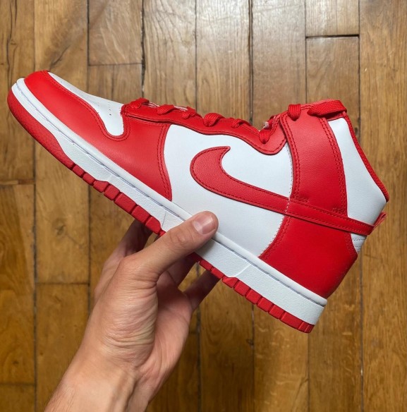 Nike dunk high championship university red DD1399-106