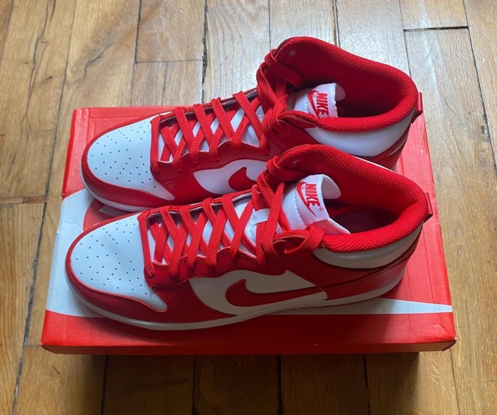 Nike dunk high championship university red DD1399-106