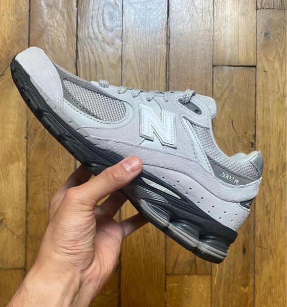 New balance 2002R JD sport exclusive grey black M2002RC1