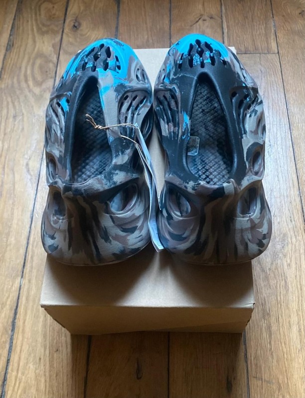 Adidas yeezy foam rnr mx cinder 2