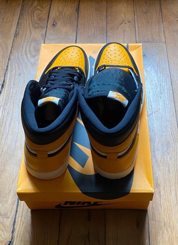 Jordan 1 high retro OG taxi yellow 555088-711 2