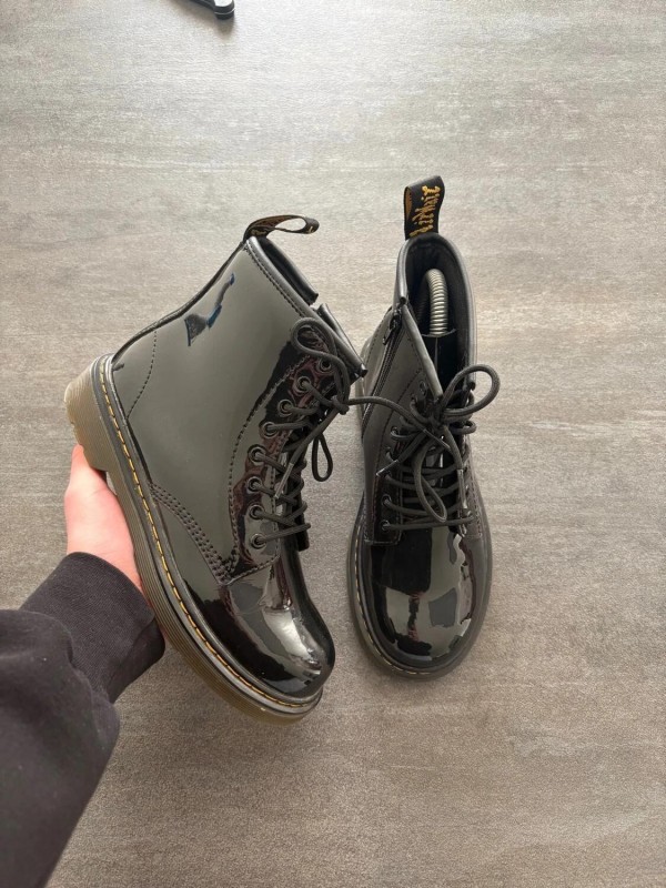 Dr. Martens cuir vernis black - taille 35