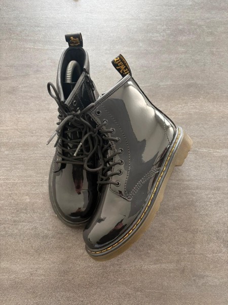 Dr. Martens cuir vernis black - taille 35