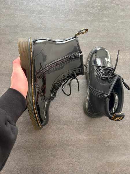 Dr. Martens cuir vernis black - taille 35