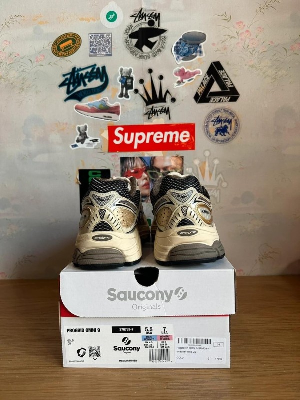 Saucony ProGrid Omni 9 gold / or 2