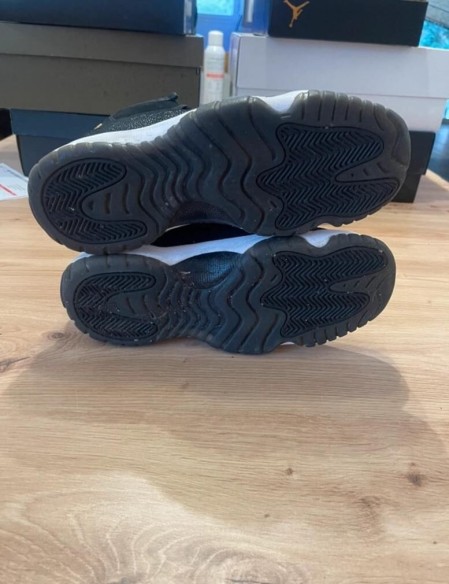 Jordan 11 XI Retro Heiress Black Gold Taille 42