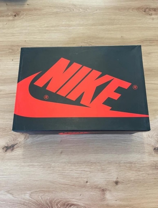 Jordan 1 Retro Track Red Taille 42 2