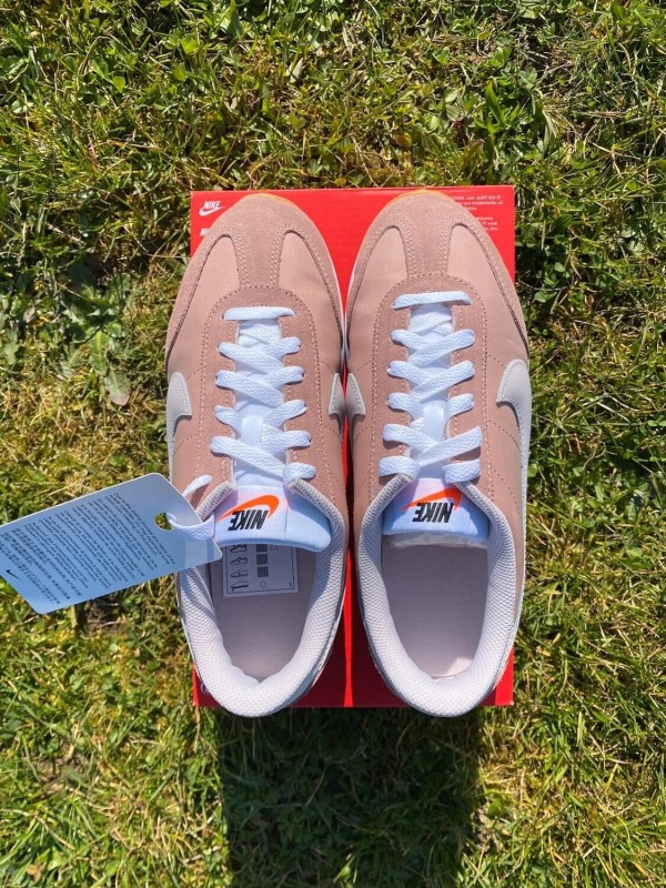 Nike Pacific 2