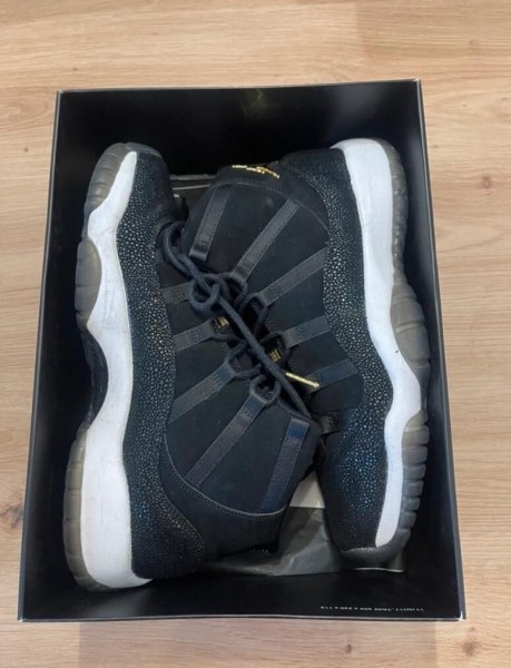 Jordan 11 XI Retro Heiress Black Gold Taille 42