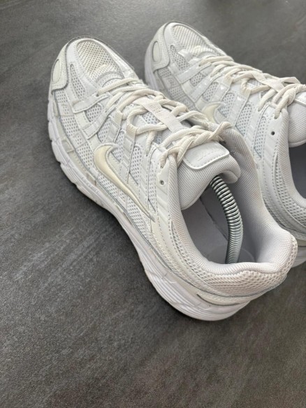 Nike p-6000 white - taille 42