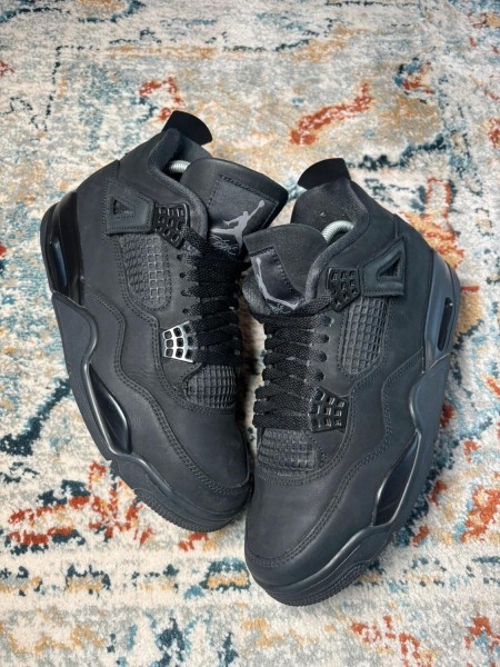 Air Jordan 4 black cat