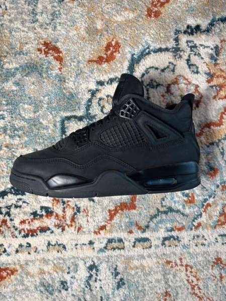 Air Jordan 4 black cat