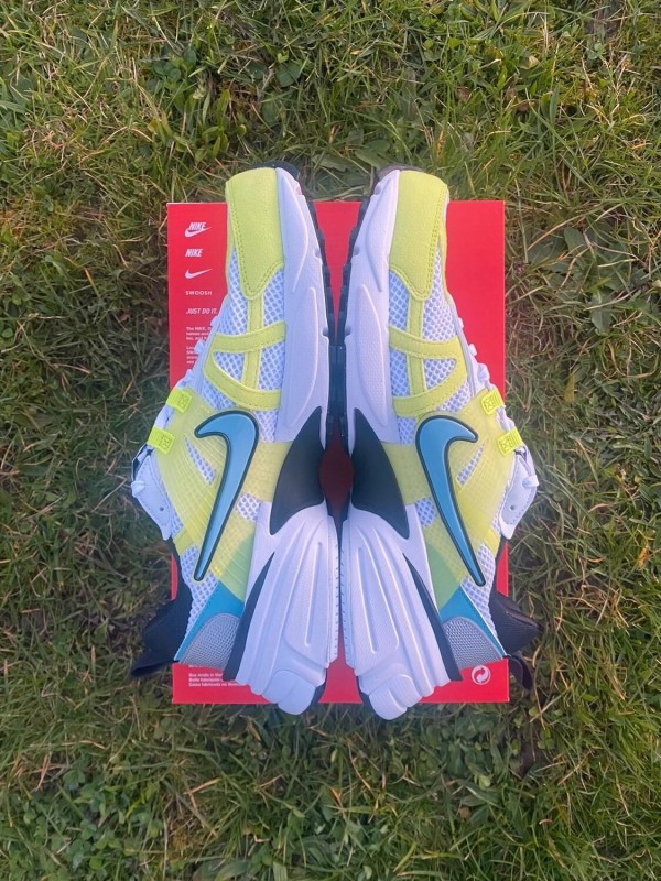 Nike V2K run 2