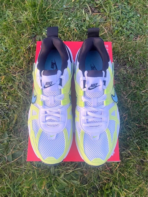 Nike V2K run 2
