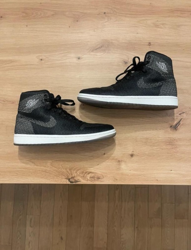Jordan 1 Retro MTM Taille 42