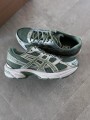 Asics 1130 swamp green pure silver