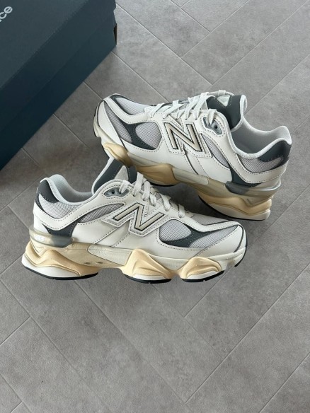New balance 9060 sea salt grey castlerock cream beige - 37,5