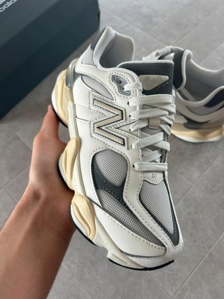 New balance 9060 sea salt grey castlerock cream beige - 37,5