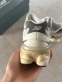 New balance 9060 sea salt grey castlerock cream beige - 37,5
