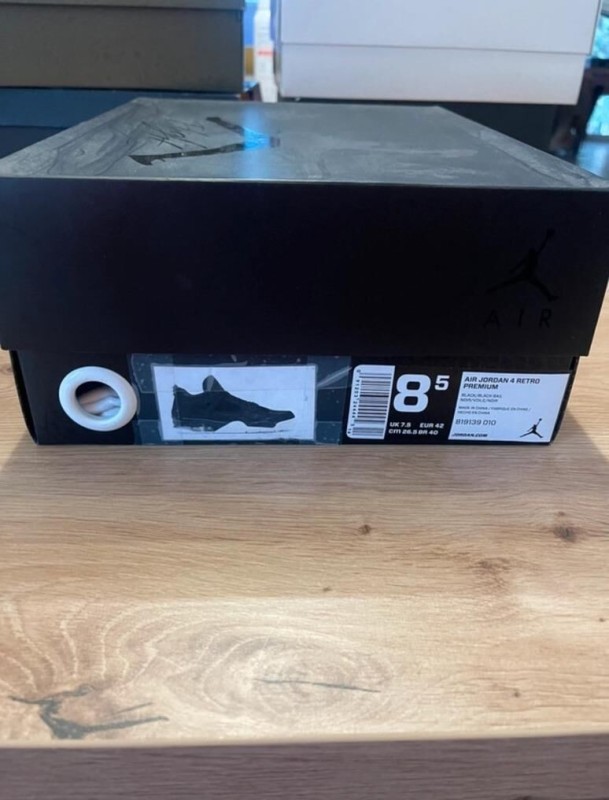 Jordan 4 IV Retro Pony Hair Black taille 42 2