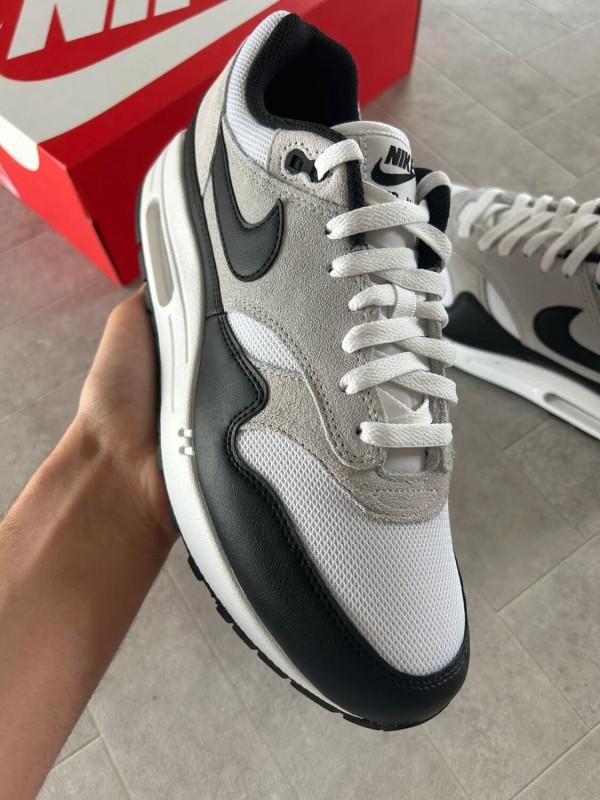 Nike air max 1 essential black pure platinum white grey 2