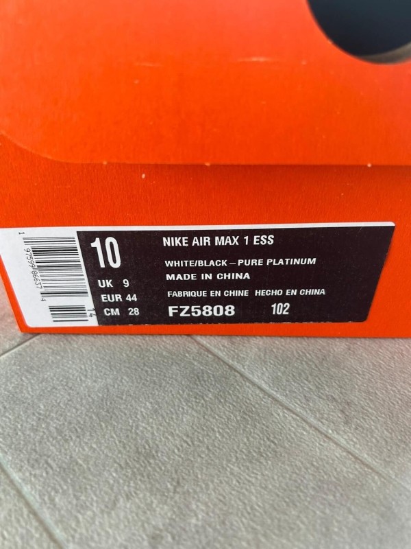 Nike air max 1 essential black pure platinum white grey 2