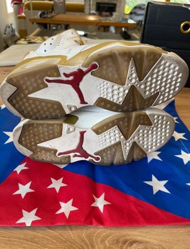 Jordan Retro 6/7 Golden Pack Taille 42 2