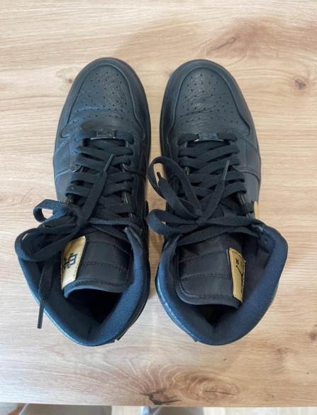 Jordan 1 Retro BHM Taille 42