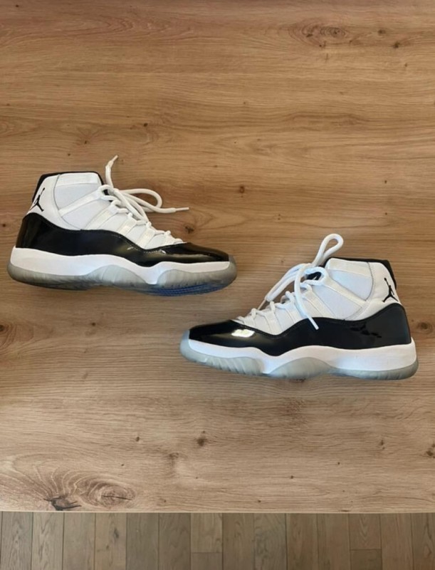 Jordan 11 Retro Concord Taille 42,5
