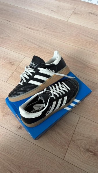 Adidas handball spezial Black off white 38 - neuve