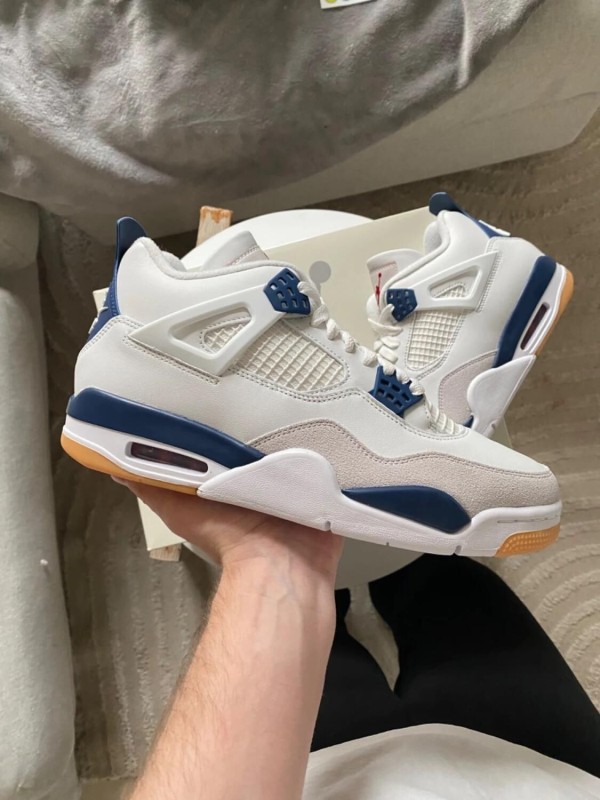 Air Jordan 4 SB Blue Navy 43 - New