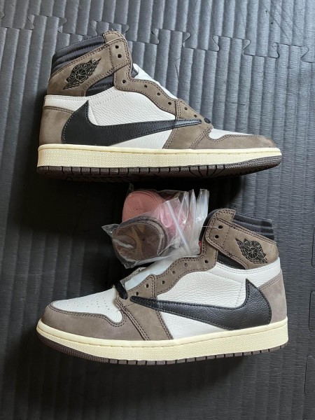 Jordan 1 Retro High OG SP Travis Scott Mocha