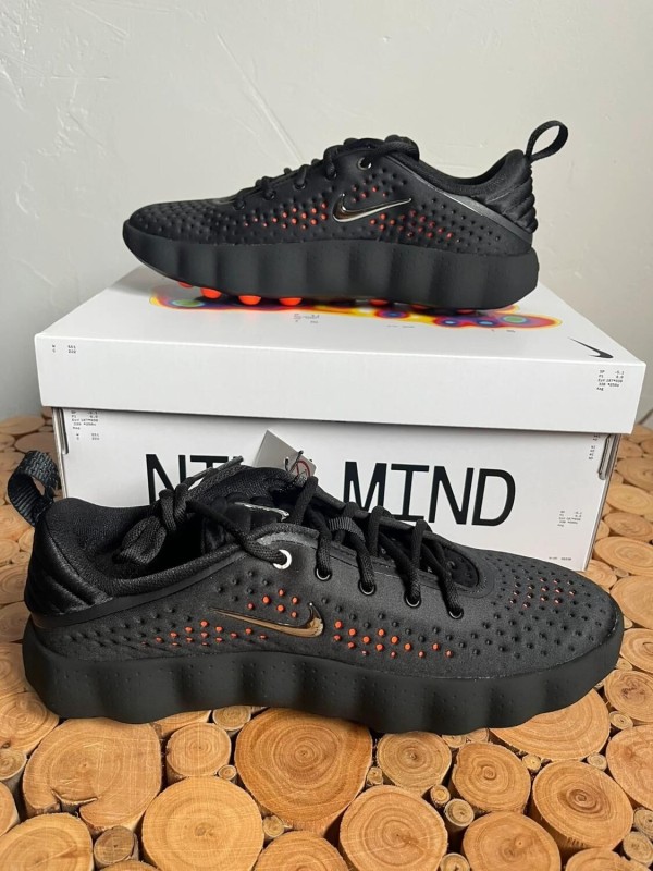 Nike mind 002 2