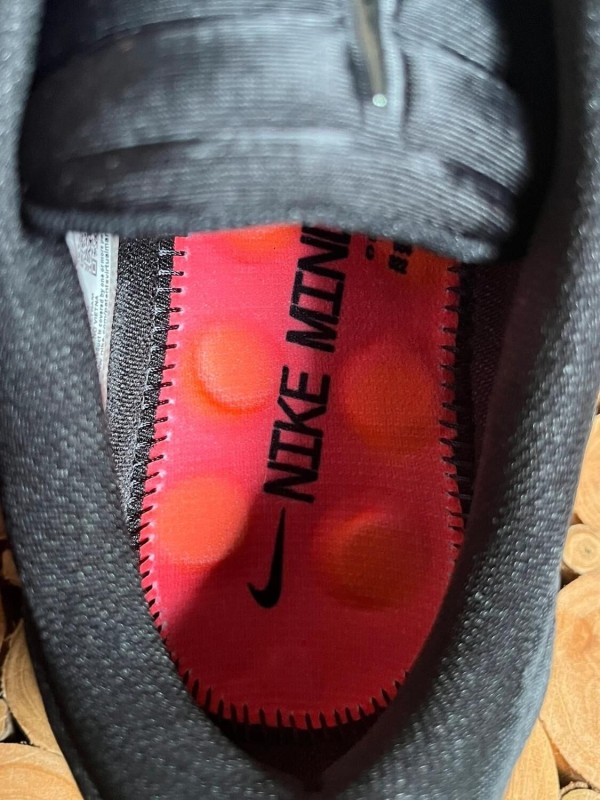 Nike mind 002 2