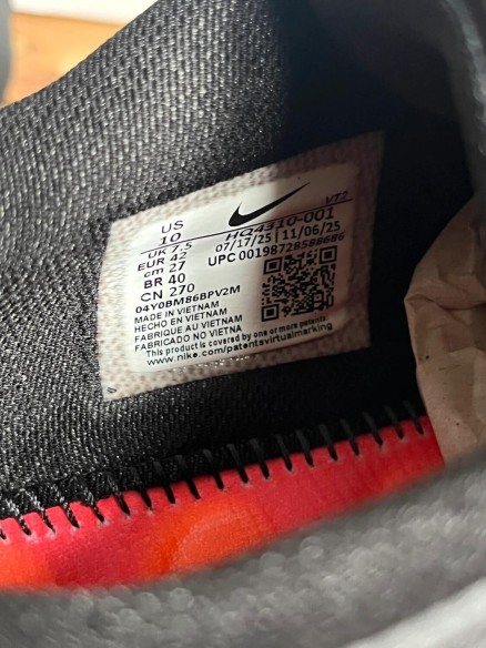 Nike mind 002