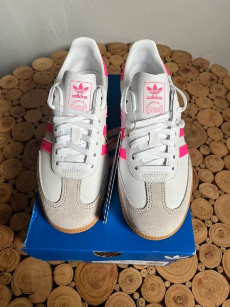 Adidas samba OG blanche et rose