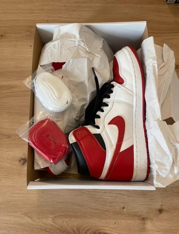 Jordan 1 Retro Heritage Taille 42 2