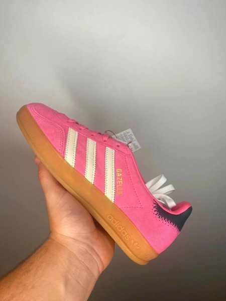 Adidas gazelle indoor rose tone collegiate green taille 38
