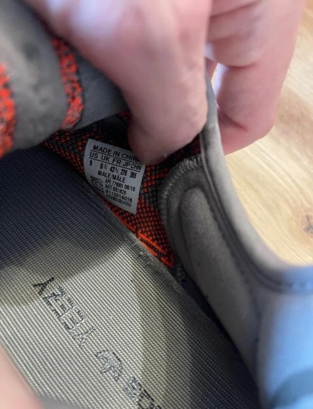 adidas Yeezy Boost 350 V2 Beluga Taille 42,5 2