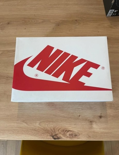 Jordan 1 Retro Heritage Taille 42