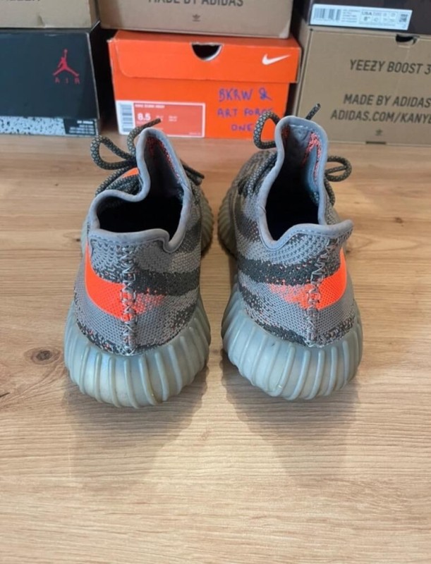 adidas Yeezy Boost 350 V2 Beluga Taille 42,5 2