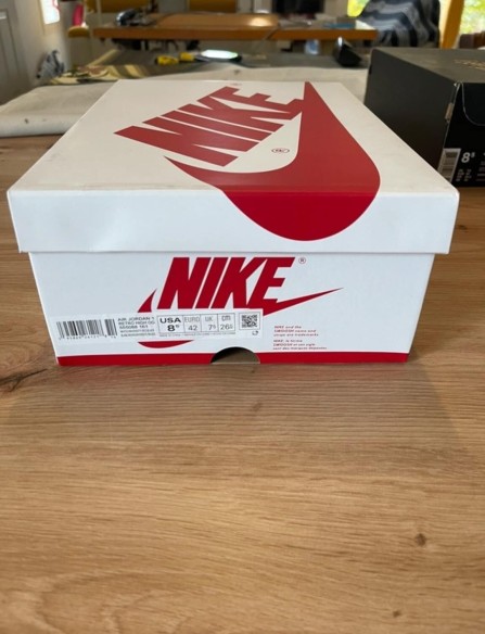 Jordan 1 Retro Heritage Taille 42