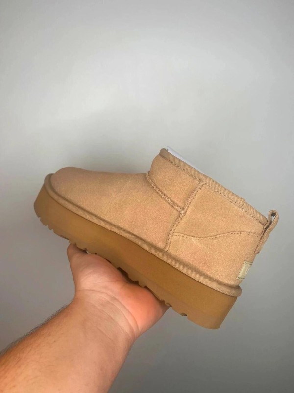 Ugg classic ultra mini plateforme sand taille 38 2